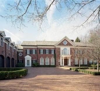 Wellesley Home of the Week